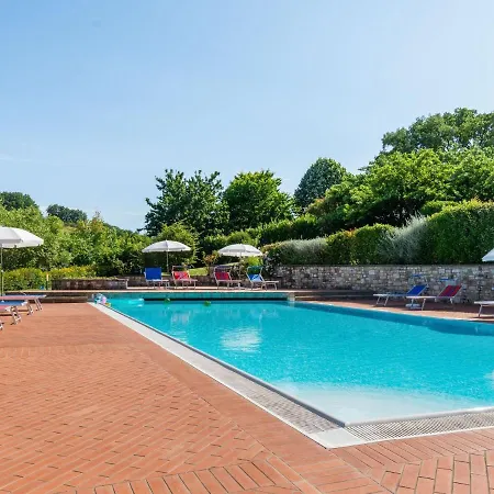 Captivating Holiday In With Pool Дом отдыха