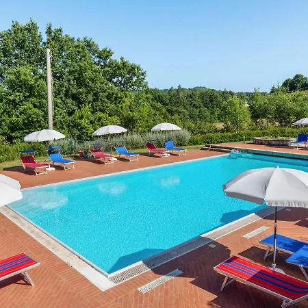 Captivating Holiday In With Pool Дом отдыха